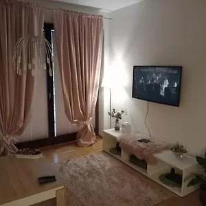 https://suzanna.warsawhotelspoland.com